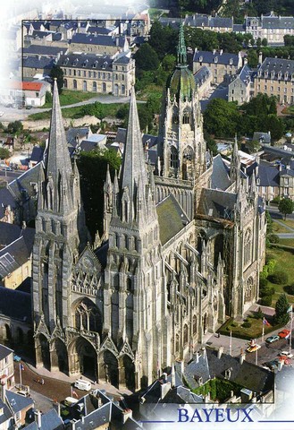 2004 France Bayeux - La Cathedrale Notre Dame .jpg